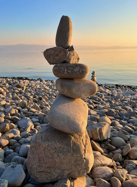Камені Пляжі Заході Сонця — стокове фото