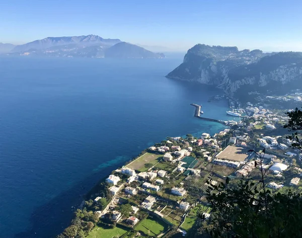 Akdeniz Adasının Güzel Manzarasının Kuzeyindeki Havadan Görünüşü — Stok fotoğraf