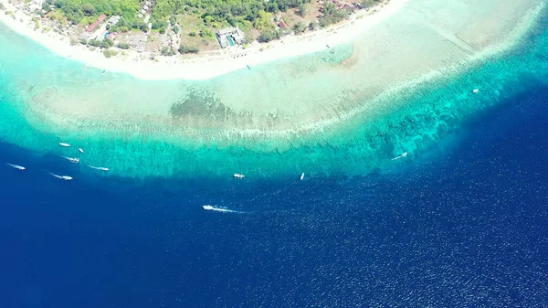 イスラエルの北側にある地中海の島の航空写真です — ストック写真