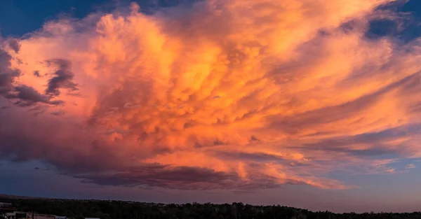 Prachtige Zonsondergang Boven Zee — Stockfoto