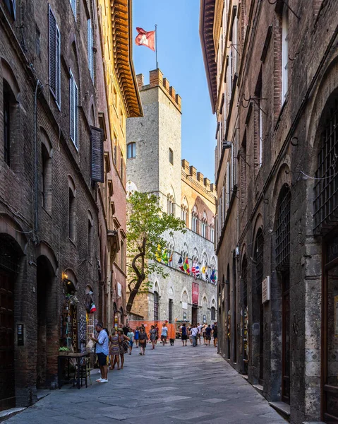 Eine Vertikale Aufnahme Eines Historischen Zentrums Von Siena Toskana Italien — Stockfoto