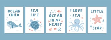 Çocuklar için deniz kartları ve poster koleksiyonu. Çizgi filmdeki okyanus hayvanları ve bitkiler. El yapımı karalama balinası, ahtapot, kaplumbağa ve deniz yıldızı. Tebrik kartları, tişört tasarımı, çocuk odası dekorasyonu için ideal.