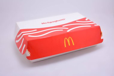 MANILA, PH - 30 Eylül - McDonalds McSpagetti 30 Eylül 2021 'de Manila, Filipinler' de.