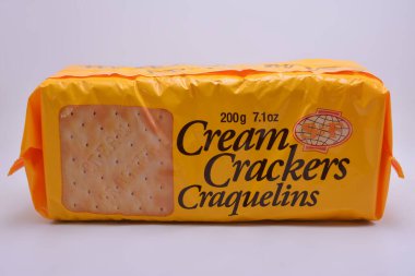 MANILA, PH - SEPT 30 Eylül 2021 'de Manila, Filipinler' de kremalı krakerler.