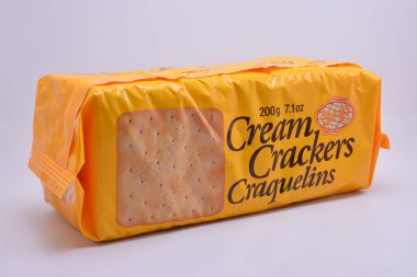 MANILA, PH - SEPT 30 Eylül 2021 'de Manila, Filipinler' de kremalı krakerler.