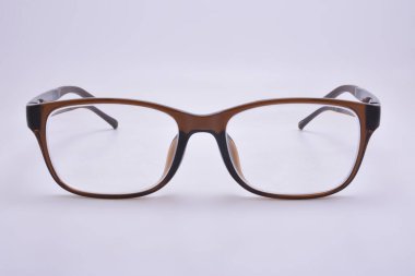 MANILA, PH - OCT 22 - 22 Ekim 2021 tarihinde Manila, Filipinler 'de gözlük camları.