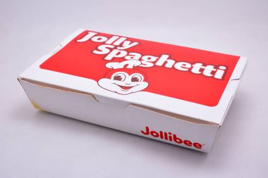 MANILA, PH - 27 Ekimde Jollibee Jolly spagettisi Manila, Filipinler 'de