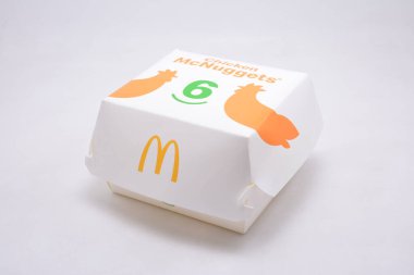 MANILA, PH - OCT 27 - McDonalds Chicken McNuggets 27 Ekim 2021, Manila, Filipinler