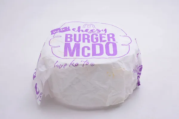 Манила Oct Mcdonalds Burger Mcdo October 2021 Manila Philippines — стоковое фото