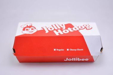 MANILA, PH - 24 Ağustos - Jollibee Jolly hotdog 24 Ağustos 2021, Manila, Filipinler.