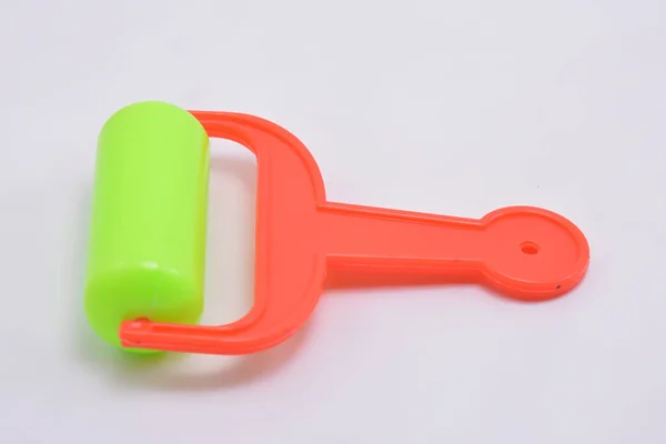 Пластиковая Цилиндрическая Форма Глиняная Скалка Ручкой Игрушки Исполнении Детей — стоковое фото