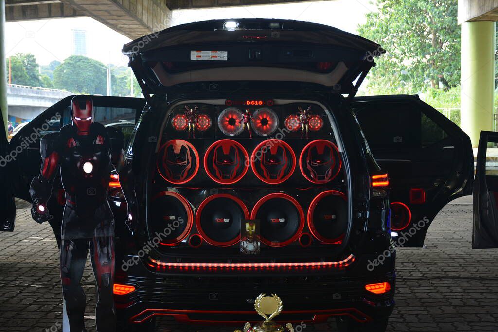 MARIKINA, PH NOV 8 Toyota innova car sound speaker set up at Wild