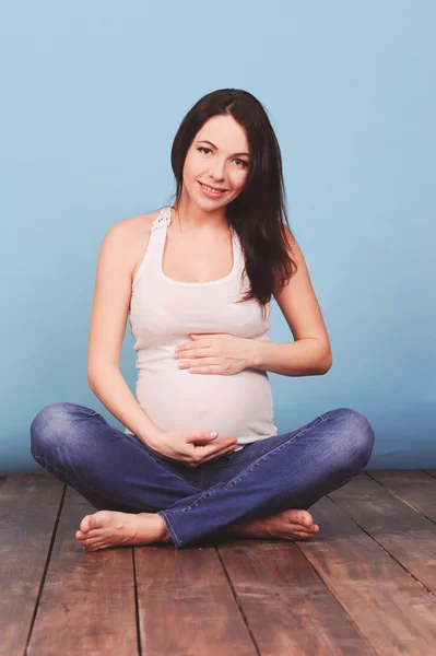 Mujer embarazada. — Foto de Stock