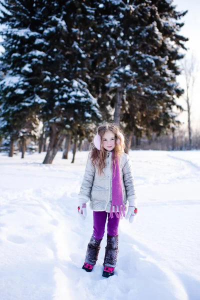 Cute Funny Kid Girl Year Old Walk Snowy Park Nature — Stock Photo, Image