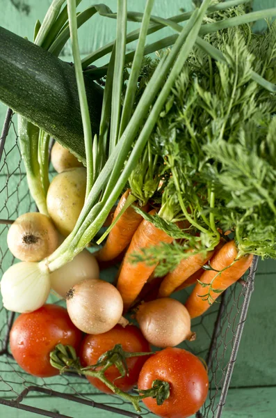 Sammansättningen av färska grönsaker — Stockfoto