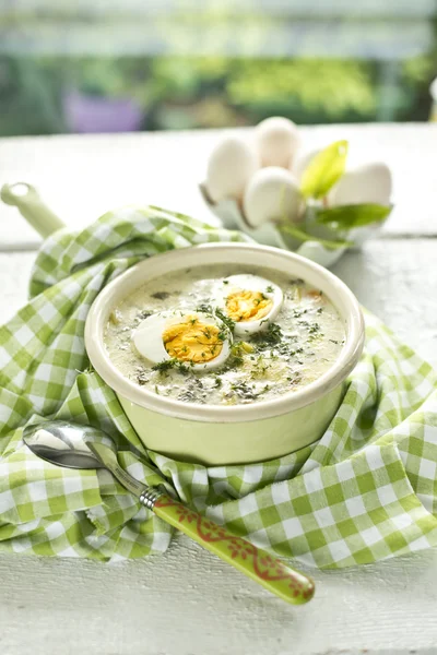 Sorrel soup with egg — Stock Photo, Image