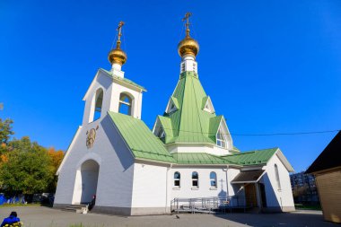 2 Ekim 2021, Rusya, Saint-Petersburg: Güney Primorsky Parkı 'ndaki Tanrı' nın Annesi Kilisesi Kilisesi Kilisesi