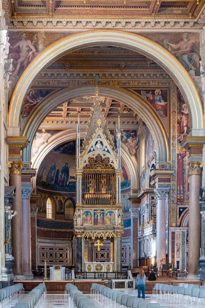 Autel Décoré Intérieur Église Catholique Rome — Photo