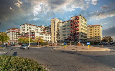 Cuneo, Piedmont, İtalya - 22 Ekim 2021: Santa Croce Hastanesi, Cuneo 'daki ana hastane, ASL CN1 merkezi, Yerel Sağlık Dairesi