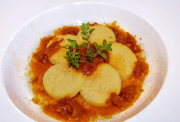 Gnocchi Allá Romana Con Salsa Tomate Queso Albóndigas Italianas Típicas —  Fotos de Stock