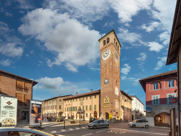 Cherasco Cuneo Piemont Itálie Října 2021 Radnice Freskovým Městským Erbem — Stock fotografie