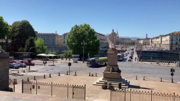Turijn Italië Juni 2022 Piazza Gran Madre Met Bus Tram — Stockvideo