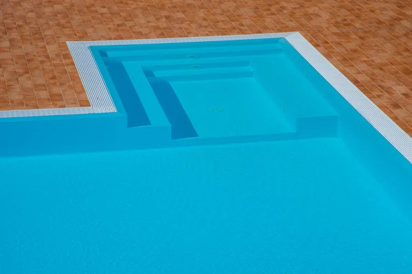 Piscine Avec Marches Dans Coin Jacuzzi Avec Reflet Soleil — Photo