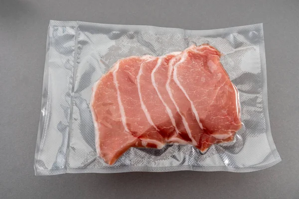 Tranches Longe Porc Dans Emballage Sous Vide Scellé Pour Cuisson — Photo