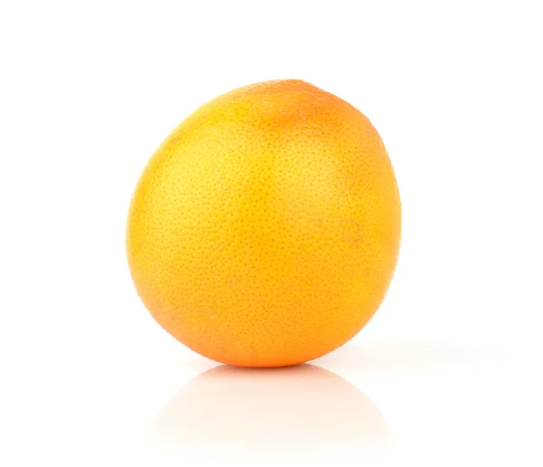 Grapefruit isoliert auf Weiß — Stockfoto