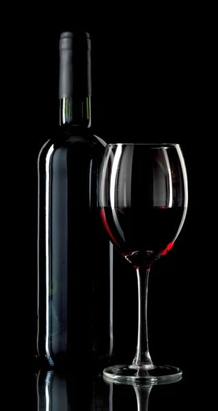 Red wine on black background — Stock Photo, Image
