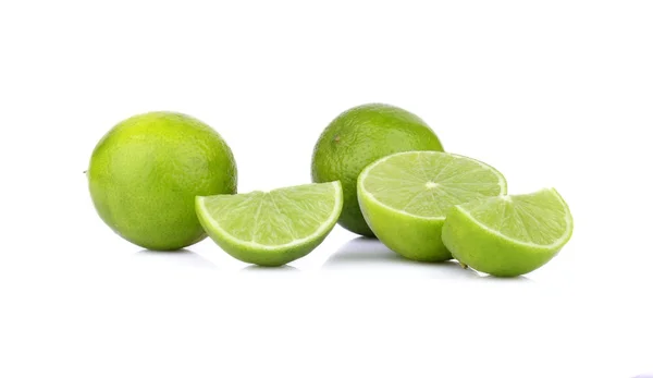 Tre fette di lime isolate su fondo bianco — Foto Stock