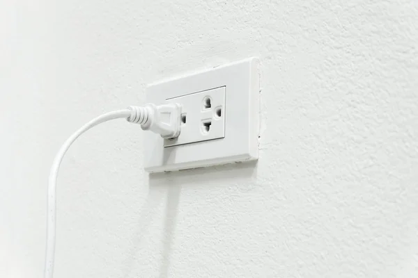 El mässing plug — Stockfoto