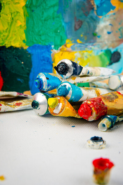 brushes, paints, palette. Drawing set for