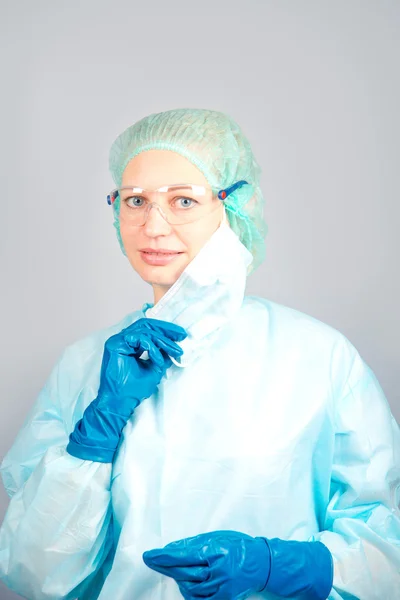 Female surgeon — Stock Photo, Image