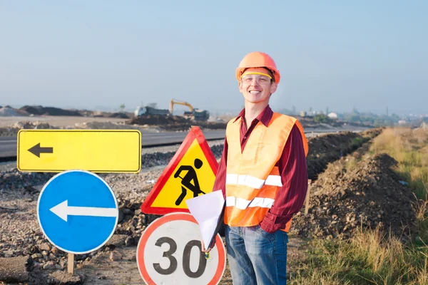 Mühendis yol yardımı — Stok fotoğraf