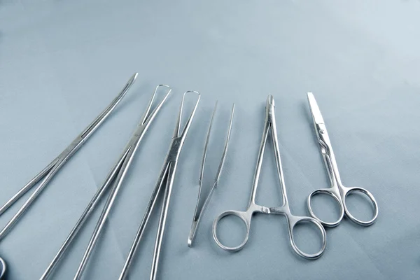 Chirurgische medizinische Instrumente — Stockfoto