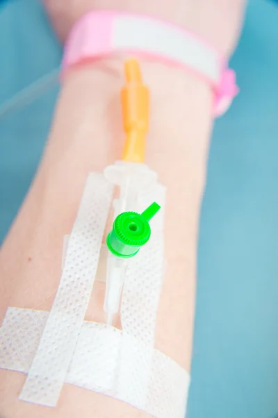 Inyección intravenosa, goteo de medicamento — Foto de Stock