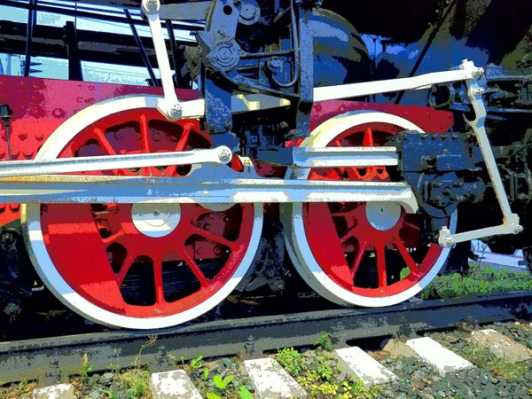 機関車や列車のレトロなヴィンテージホイールを閉じます ピストンガイド機構を備えた赤い大きな重金属ホイール 蒸気機関車で19世紀から20世紀の機関車 鮮やかな写真 — ストック写真