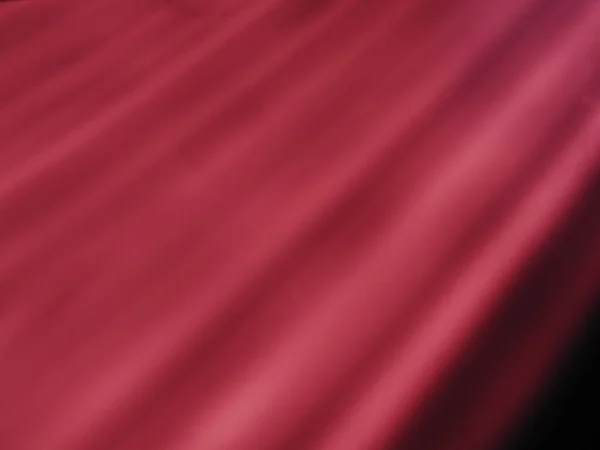 Diagonale Lichtstrahlen auf einem rotrosa oder weinroten Hintergrund. Verschwommenes abstraktes Hintergrundlicht und undichte Stellen. Beleuchtung der Seitenflächen. Parallele und asymmetrische Linien, Lichtstreifen in einem Winkel. — Stockfoto