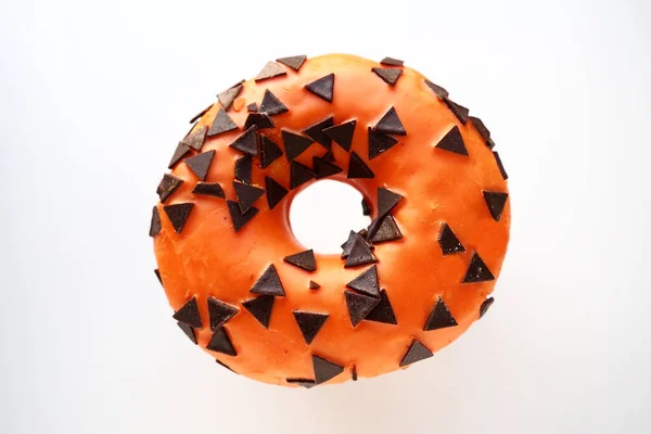 Halloween Fánk Narancs Cukormázzal Csokoládé Háromszögek Mint Egy Édes Dekoratív — Stock Fotó