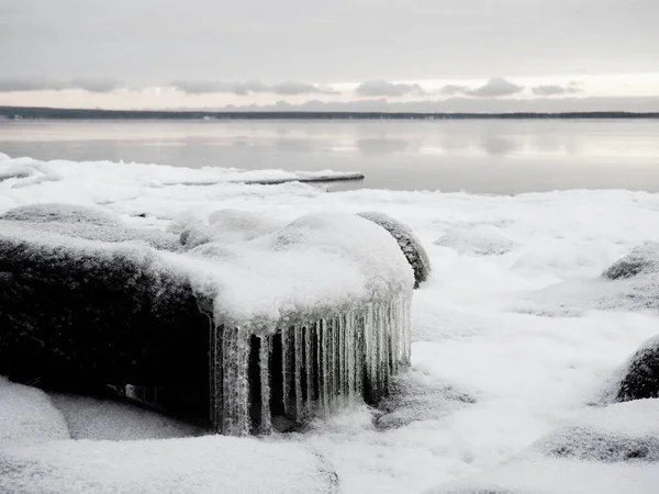 Jégcsapok Lógnak Északi Sarkvidéki Téli Szezon Fagyott Természet Retro Vagy — Stock Fotó