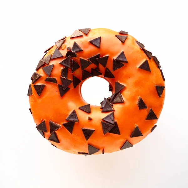 Donut Halloween Com Cobertura Laranja Triângulos Chocolate Como Uma Cobertura — Fotografia de Stock