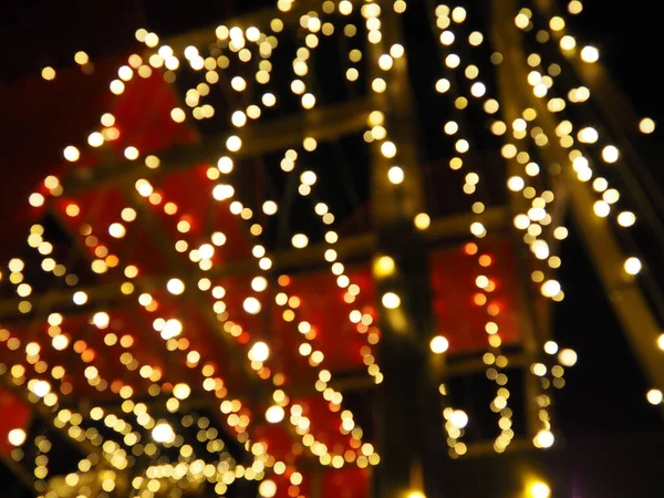 Noel Gecesi Bokeh Güzel Yuvarlak Bokeh Röfleleri Kırmızı Sarı Altın — Stok fotoğraf