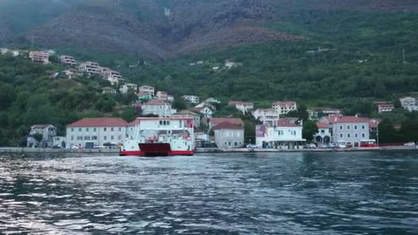 Boka Kotor Adriatic Sea Verige Strait Kamenari Lepetane Ferry Line — Stockvideo
