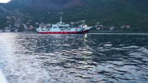 Boka Kotor Adriatic Sea Verige Strait Kamenari Lepetane Ferry Line — Stok video