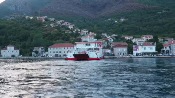Boka Kotor Adriatic Sea Verige Strait Kamenari Lepetane Ferry Line — Stockvideo