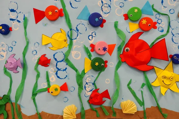 Детский Аквариум Разноцветная Яркая Рыба Морская Звезда Морские Коньки Интересная — стоковое фото