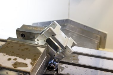 Torna tezgahı, cnc freze tezgahı