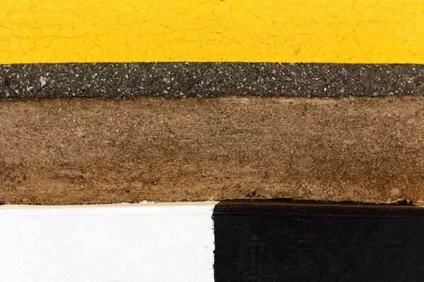 Asphalt road texture with yellow stripe — Stock Photo, Image