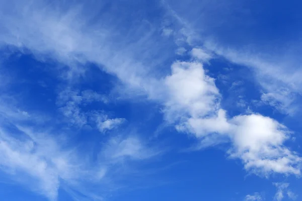 Blue sky with cloud background — Stock Photo, Image